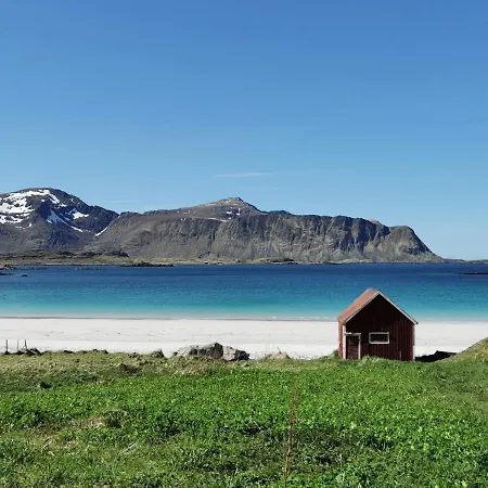 Sakrisøy Gjestegård - Solbakken Anno 1880 *